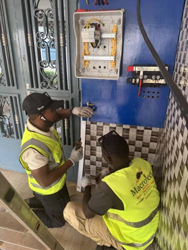Réalisation Macrolect : installation à Bobo-Dioulasso (photo 107)