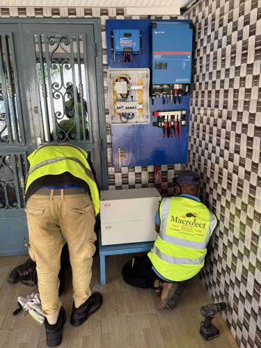Réalisation Macrolect : installation à Bobo-Dioulasso (photo 120)
