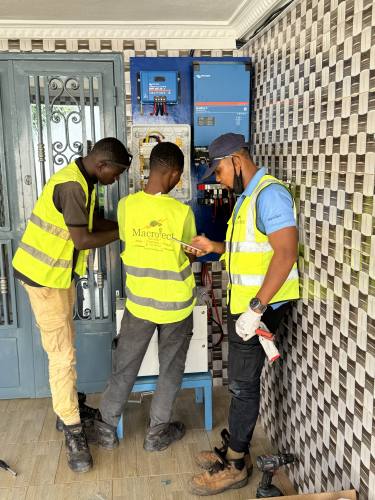 Réalisation Macrolect : installation à Bobo-Dioulasso (photo 123)